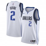 Maillot NBA Dallas Mavericks Kyrie Irving 2 Nike 2022-23 Association Edition Blanc Swingman - Homme
